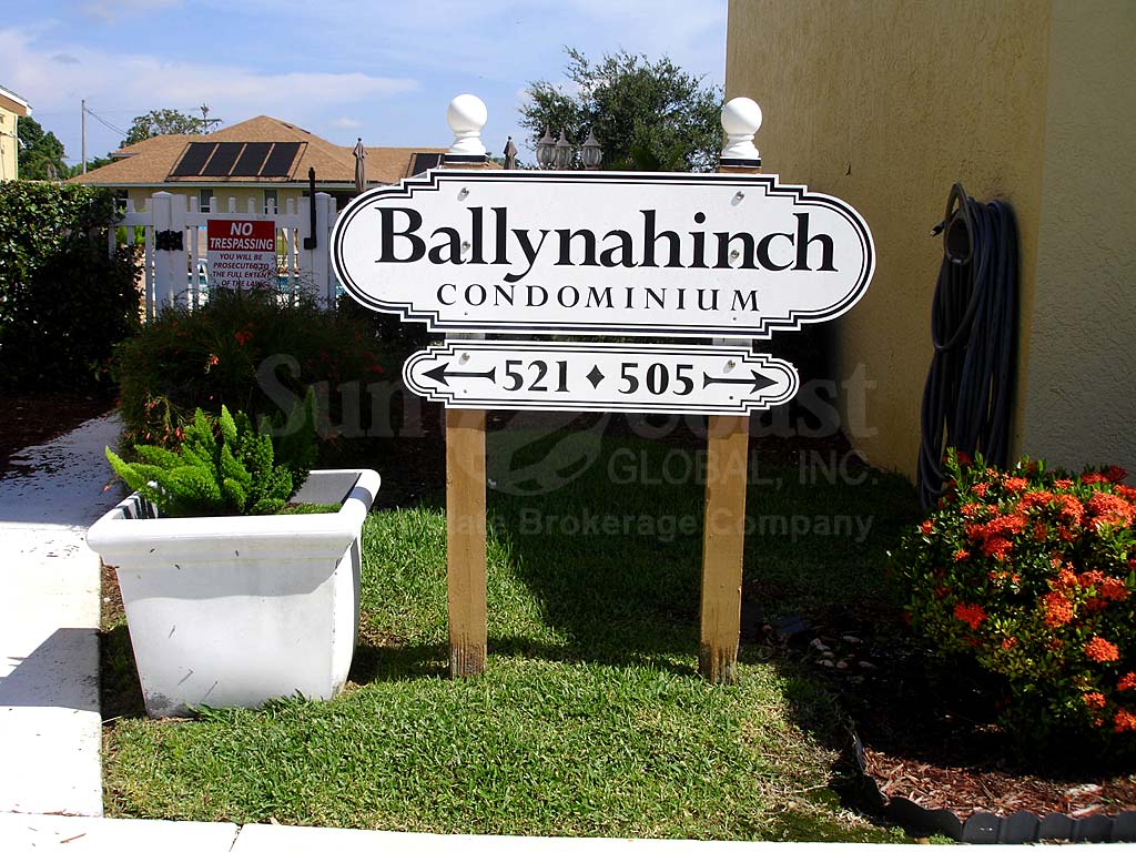 Ballynahinch Signage